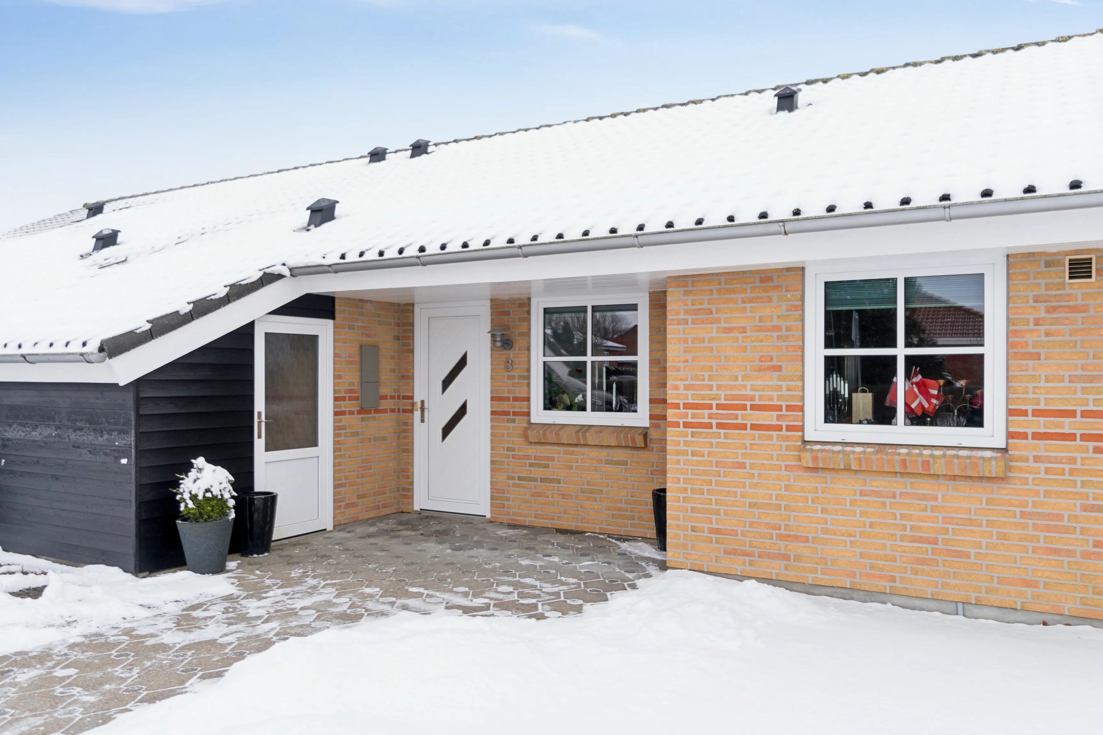 Rækkehus på Fælledvej 8 6731 Tjæreborg.